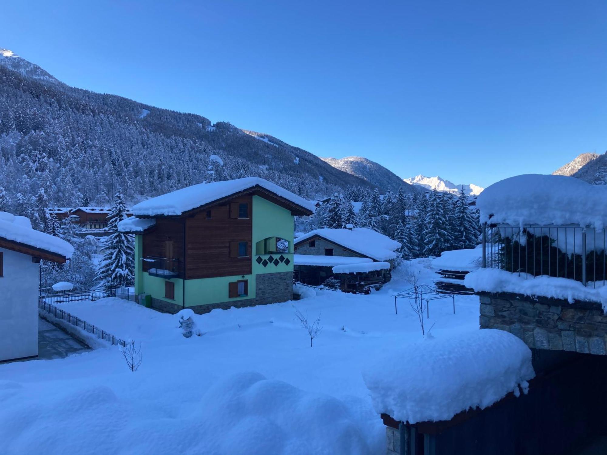 Giava'S Mountain Place Aprica Exterior foto